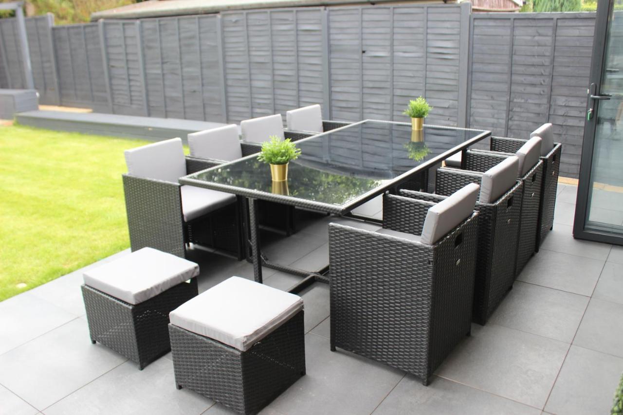 Modern Spacious House - Sleeps 16, Free Parking, Sun Terrace Nuneaton Exteriér fotografie