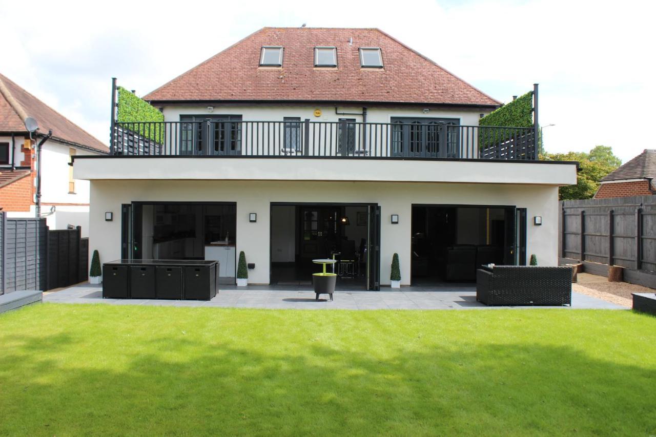 Modern Spacious House - Sleeps 16, Free Parking, Sun Terrace Nuneaton Exteriér fotografie