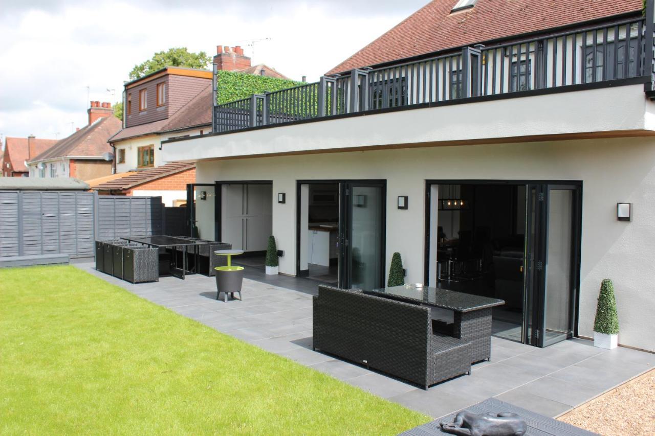 Modern Spacious House - Sleeps 16, Free Parking, Sun Terrace Nuneaton Exteriér fotografie