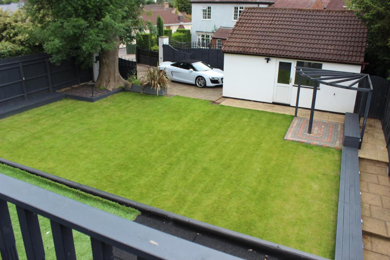 Modern Spacious House - Sleeps 16, Free Parking, Sun Terrace Nuneaton Exteriér fotografie