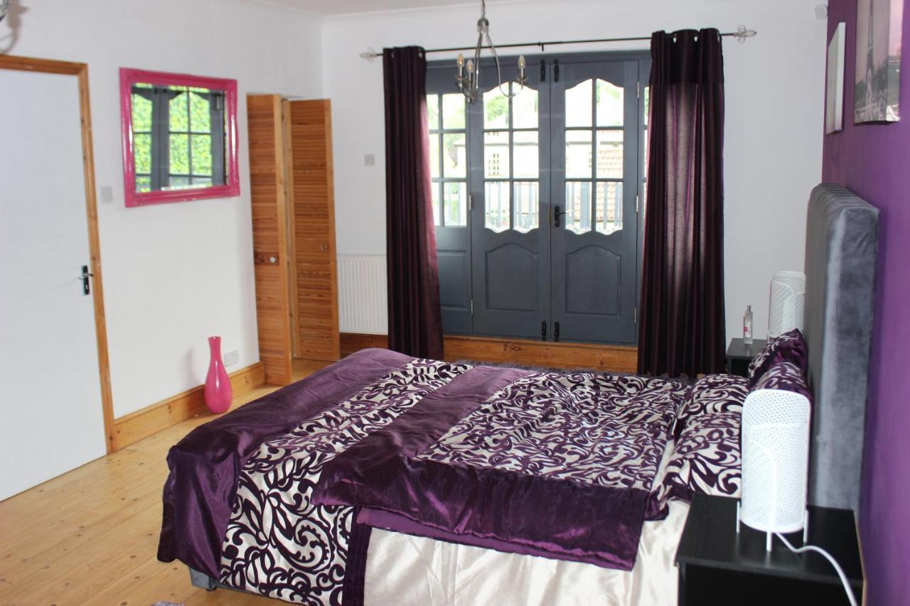 Modern Spacious House - Sleeps 16, Free Parking, Sun Terrace Nuneaton Exteriér fotografie